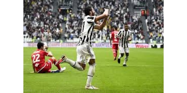 Manuel Locatelli sceglie di ripartire alla Juventus